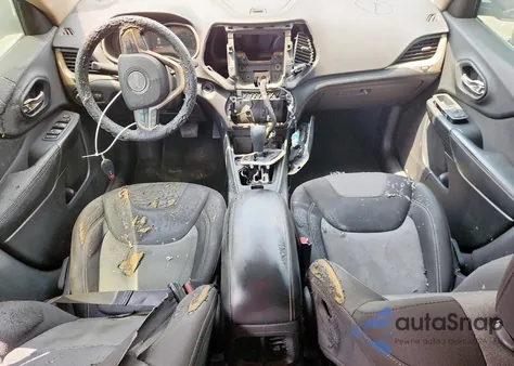 2014 Jeep Cherokee Sport z USA, uszkodzony, nr VIN 1C4PJLAB1EW143136